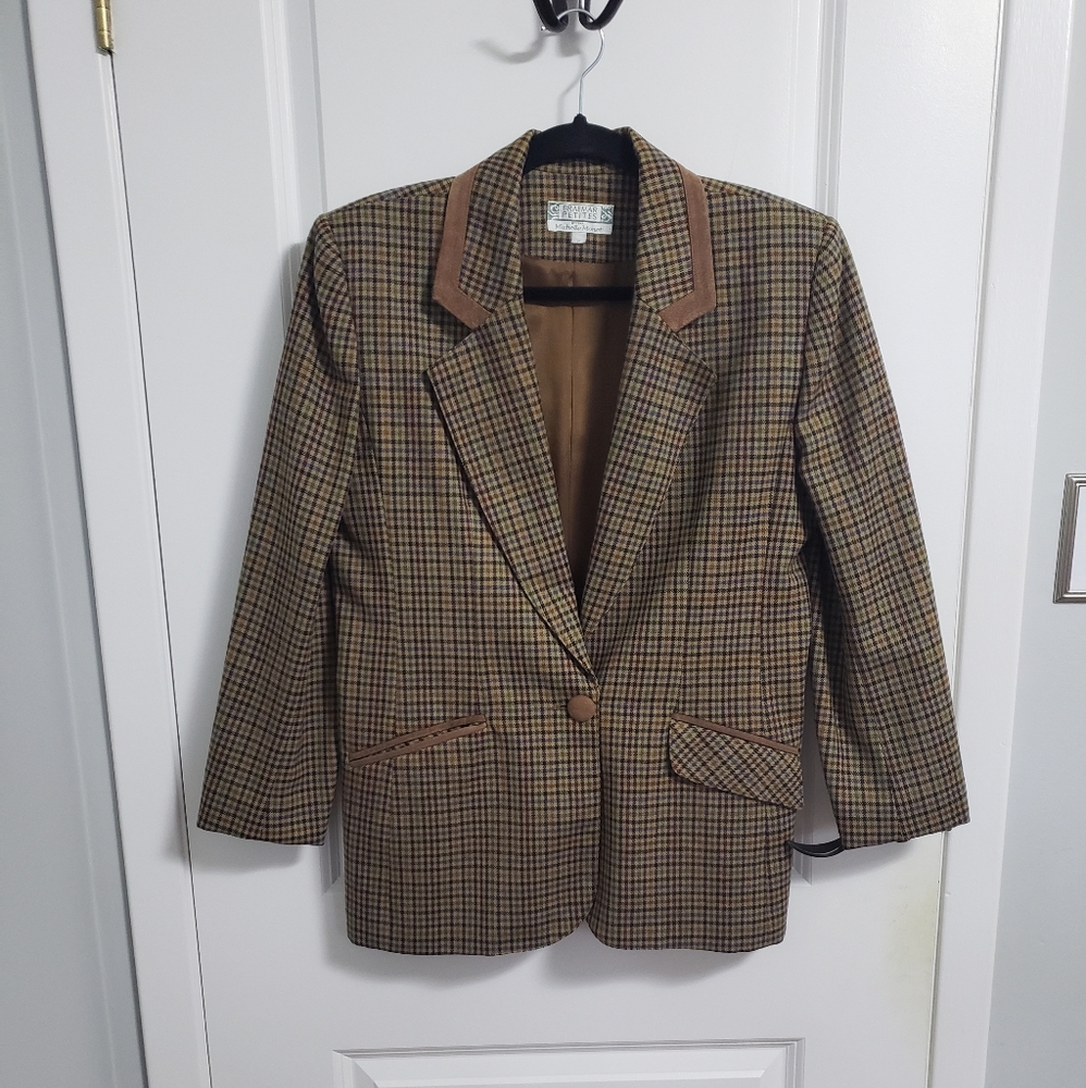VINTAGE BRAEMAR PETITES Wool Plaid Blazer with Brown Accents